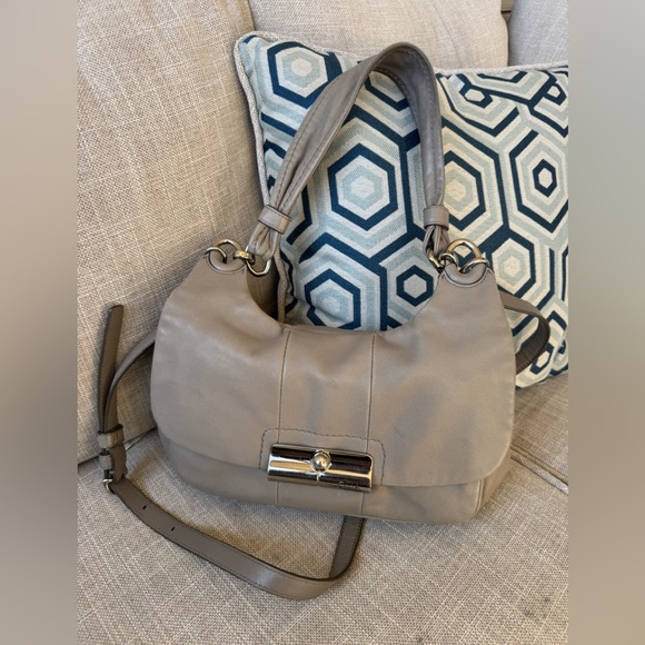 COACH Kristen leather Crossbody bag - Picture 17 of 17